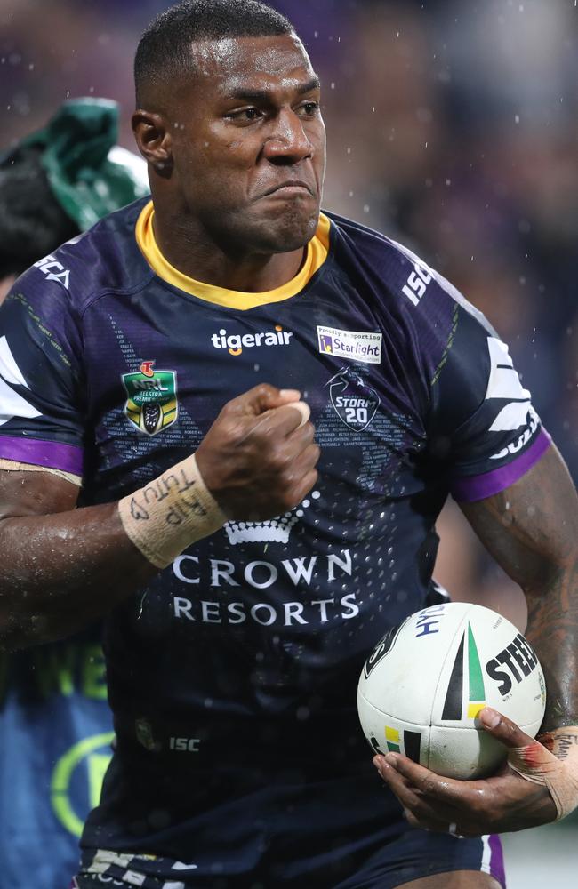 Suliasi Vunivalu was pumped after scoring a try. (AAP Image/David Crosling)