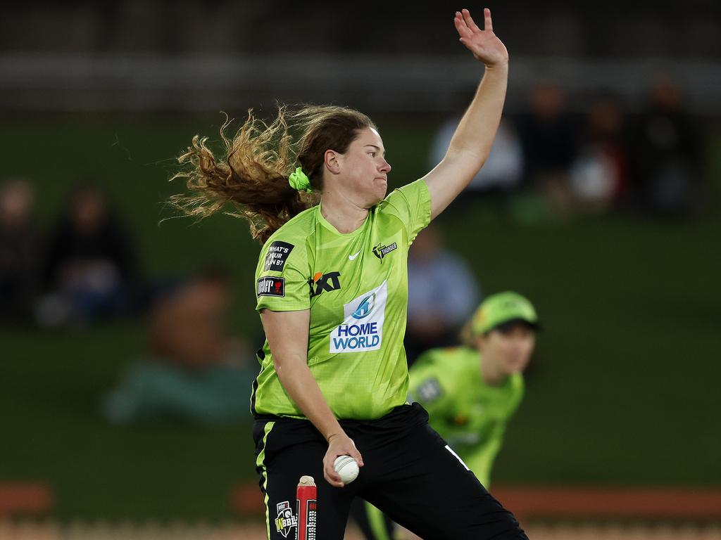 Indigenous fast-bowler Hannah Darlington in action. Picture: Phil Hillyard