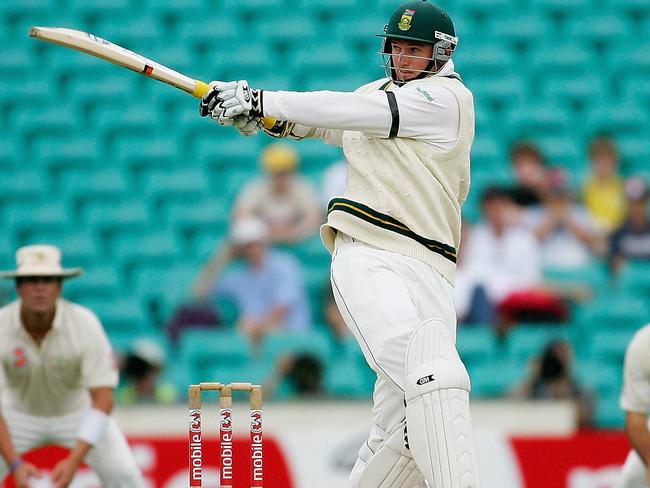 Graeme Smith believes Steve Smith’s position is under threat.