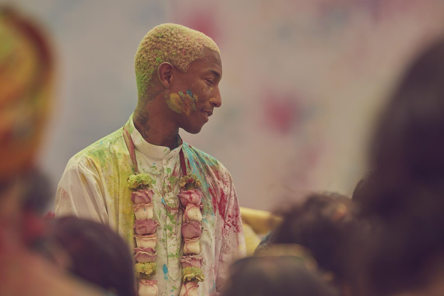 Pharrell williams holi hot sale festival