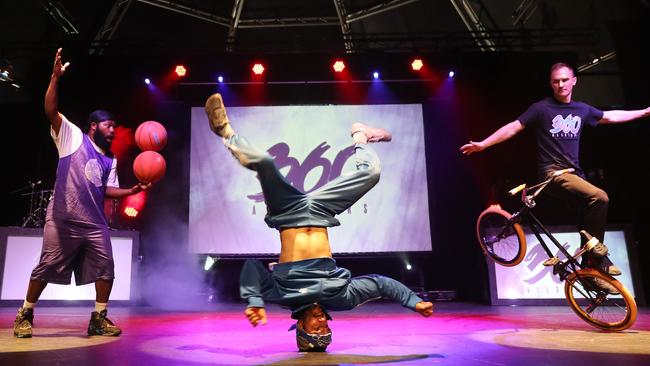 360 Allstars who performed at the Royal Croquet Club at this year’s Adelaide Fringe. Picture: Calum Robertson