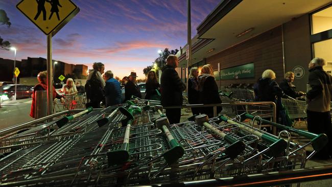 People outside Woolworths Glenhuntly, in Victoria. Picture: Mark Stewart