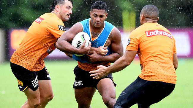 Rising Broncos fullback Tesi Niu could be the sweetener for Fifita. Photo: Bradley Kanaris/Getty Images