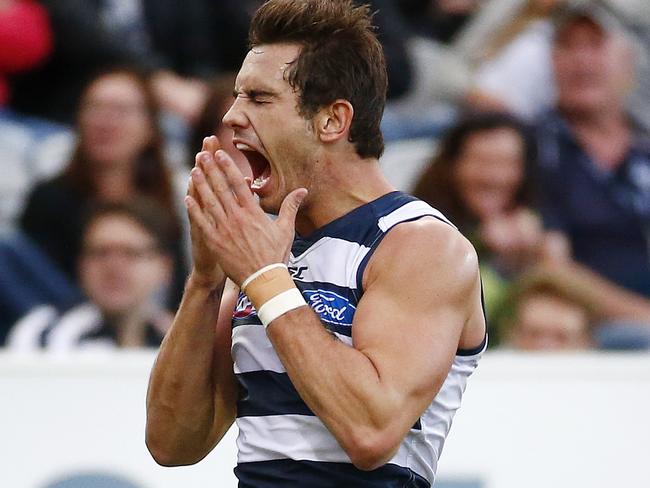 Daniel Menzel isn’t having a great time in front of the big sticks. Picture: Colleen Petch
