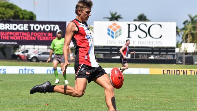 Brodie Lake was in sensational form for Southern Districts in their big win over Waratah. Picture: AMY BLAKE. AFLNT MEDIA