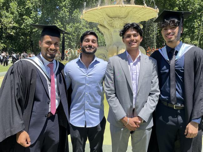 Saaransh Mahay and Kaneindrra Kunalan graduated with a Bachelor of Commerce at the 2024 University of Melbourne graduations. Picture: Himangi Singh