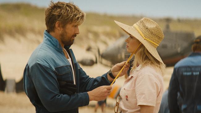 Emily Blunt is Judy Moreno and Ryan Gosling is Colt Seavers in The Fall Guy.