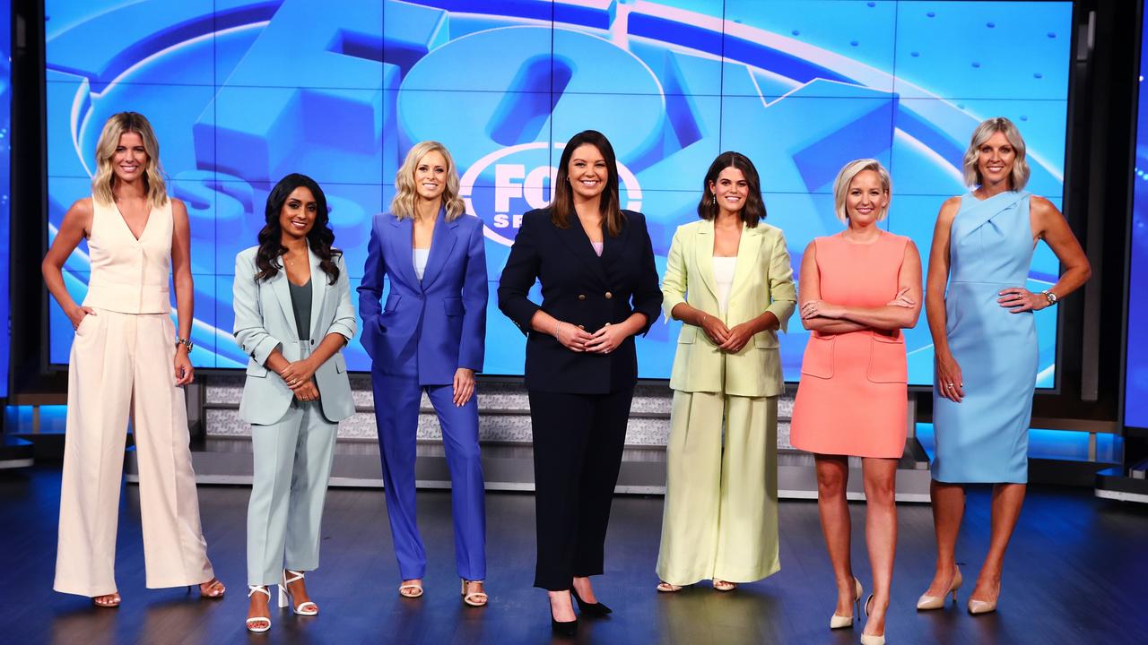 Lara Pitt, Isa Guha, Megan Barnard, Yvonne Sampson, Hannah Hollis, Jessica Yates, Cath Cox. Photo: Brett Costello photography