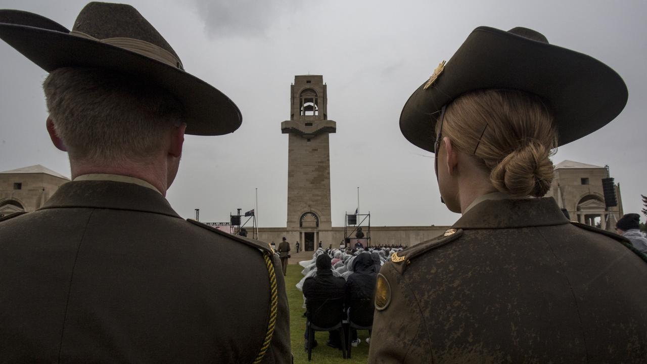 Remembrance Day 2018: Australians honoured at WWI Armistice Centenary ...