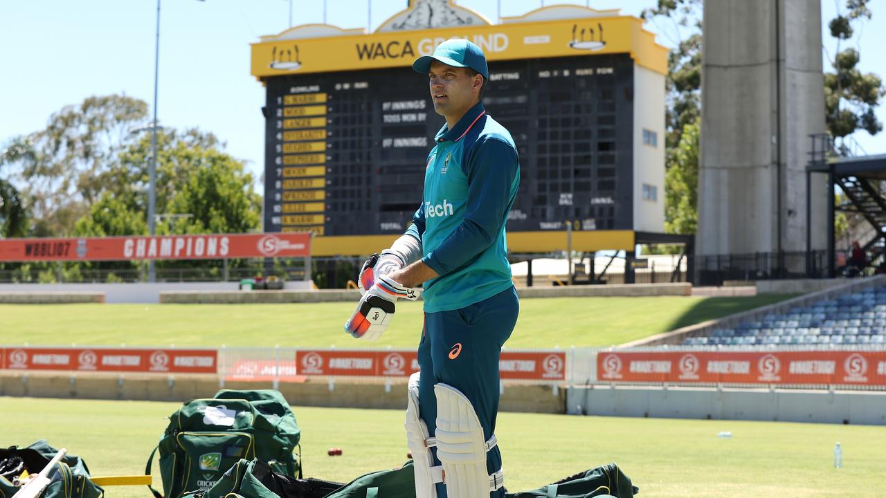 Alex Carey preparing for the first Test against Pakistan in Perth. Picture: Paul Kane/Getty Images