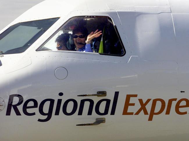 AUGUST 6, 2002: Captain Belinda Fleming at Sydney Airport 06/08/02, before flying to Canberra for the official launch of REX  (Regional Express) airlines. pic Marc McCormack.Australia / Aviation / Airline / Aircraft