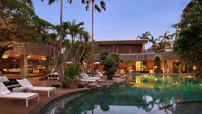 Enjoy a half-price deal on a luxury stay at the five-star Peppers Seminyak. Picture: Luxury Escapes