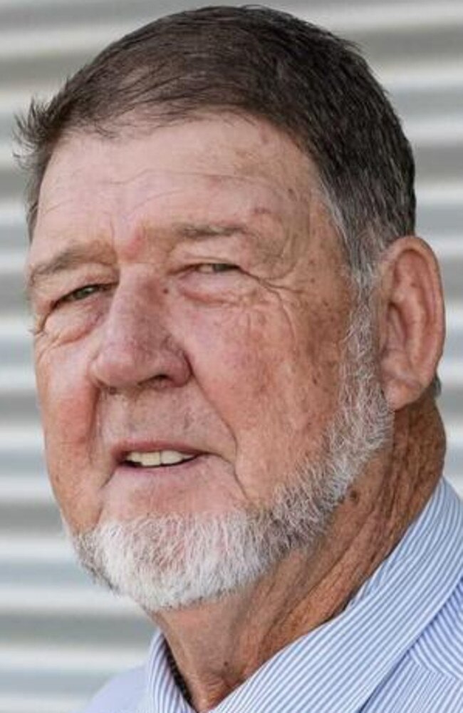 Incumbent mayor Les Hotz maintained a slim lead over his challengers and looks set to retain the North Burnett Council mayorship.