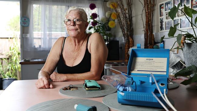 Cairns Grandmother Phyl Langridge has been living in her housing commission unit at Edge Hill since 2020. Picture: Brendan Radke