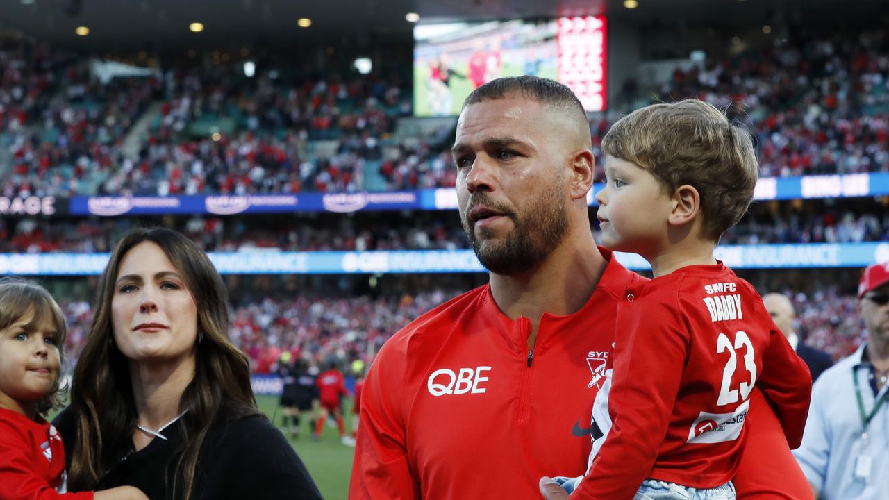 An emotional Buddy Franklin and his family saying farewell to the SCG in round 24 this year. Picture: Jonathan Ng