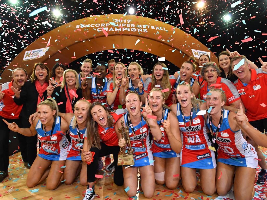 Briony Akle coached the NSW Swifts to Super Netball premierships in 2019 and 2021. Picture: AAP Images/Darren England