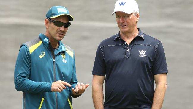 Australian coach Justin Langer discusses the upcoming series with former Aussie skipper Steve Waugh during the home team’s net session. Pic: Getty Images