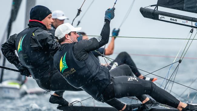 Jim Colley and Shaun Connor racing a 49er skiff.