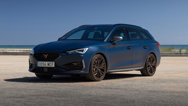 The Cupra Leon VZX Sportstourer is the Spanish brand’s version of the now defunct VW Golf R wagon.