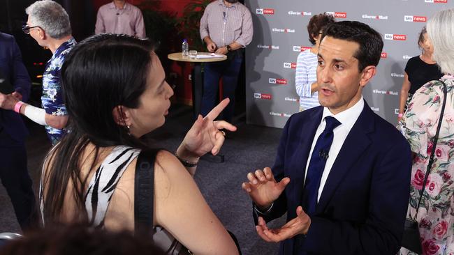 Premier Steven Miles and Opposition Leader David Crisafulli go head to head in the final election debate in front of 100 undecided voters at Suncorp Stadium. Pics Adam Head