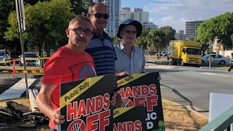 Former Gold Coast councillor Eddy Sarroff rallying against a proposed second casino