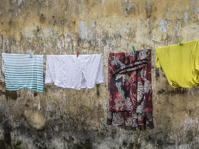 Top tips for doing your laundry while on holiday.