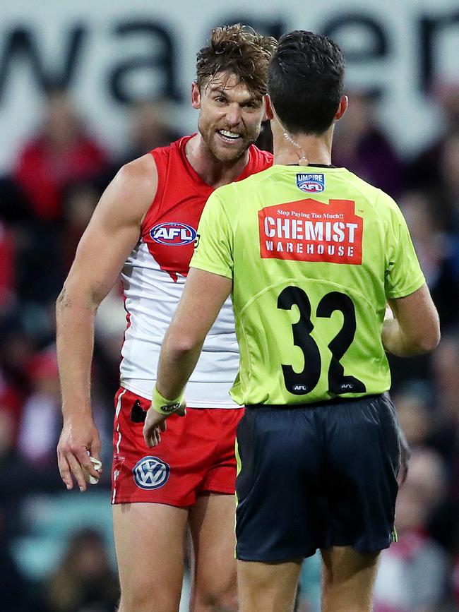 Rampe mouthing off to the umpire in the same game. Picture: Phil Hillyard