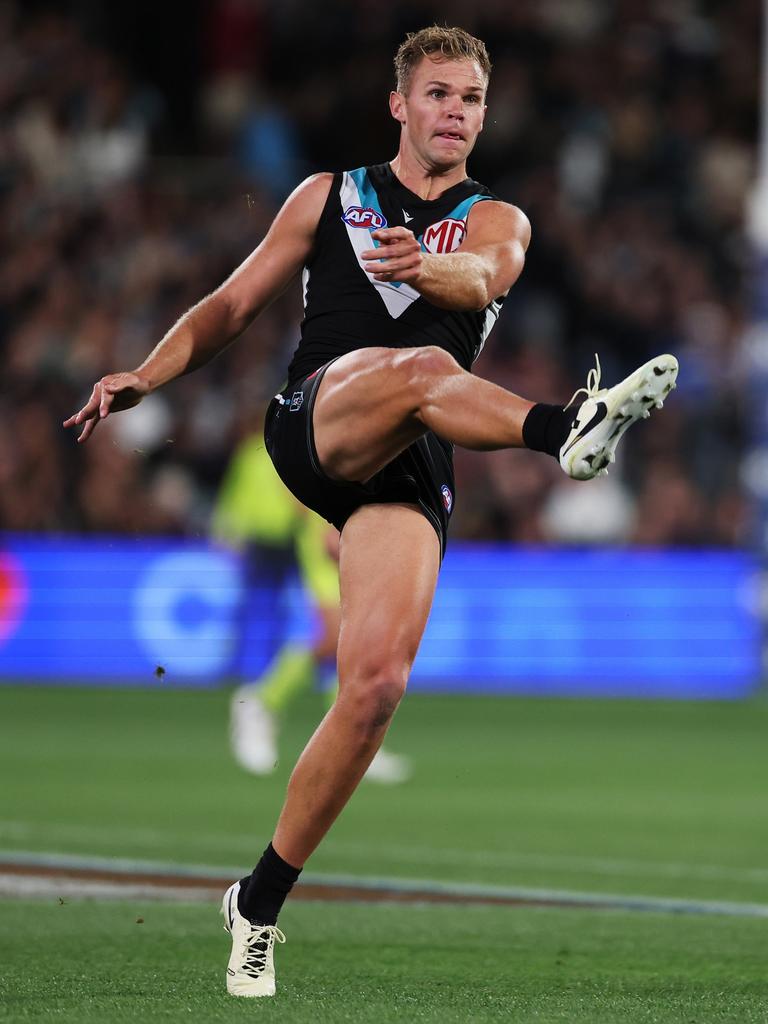 The Blues are back in the race for Dan Houston. (Photo by James Elsby/AFL Photos via Getty Images)