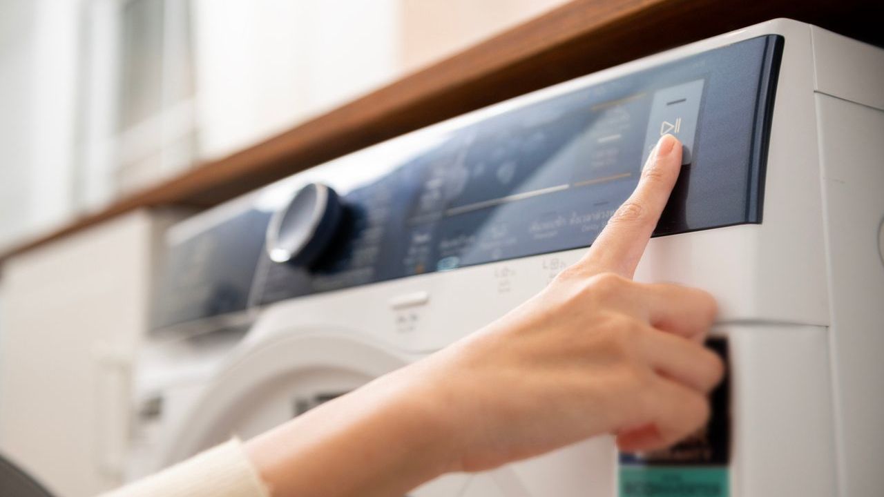 Why washer dryers are the ultimate space saver. Picture: iStock/Credit:tonefotografia.