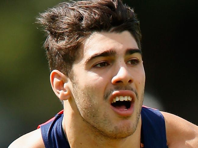 MELBOURNE, AUSTRALIA - DECEMBER 11: Christian Petracca handballs during a Melbourne Demons AFL pre-season training session at AAMI Park on December 11, 2015 in Melbourne, Australia. (Photo by Darrian Traynor/Getty Images)