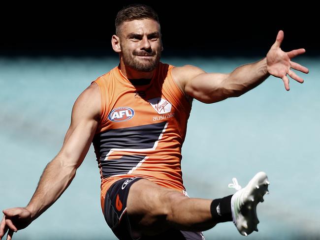 SYDNEY, AUSTRALIA - APRIL 26: Stephen Coniglio of the Giants kicks for goal during a GWS Giants AFL training session at SCG on April 26, 2019 in Sydney, Australia. (Photo by Ryan Pierse/Getty Images)