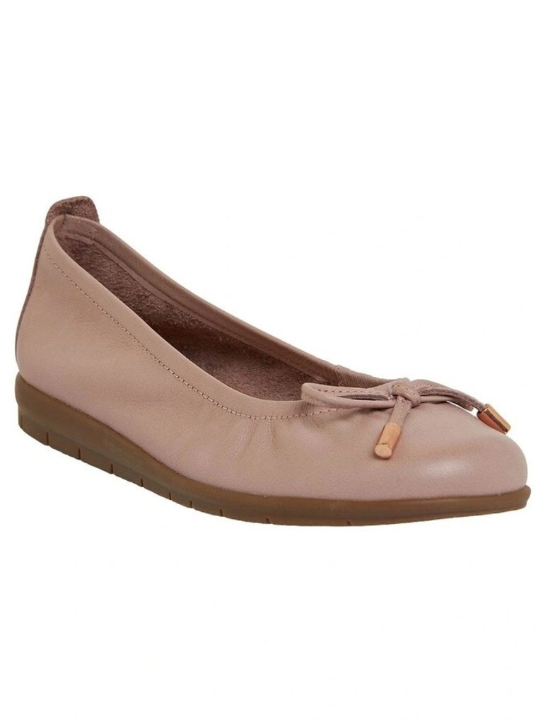 Walnut hot sale shoes myer