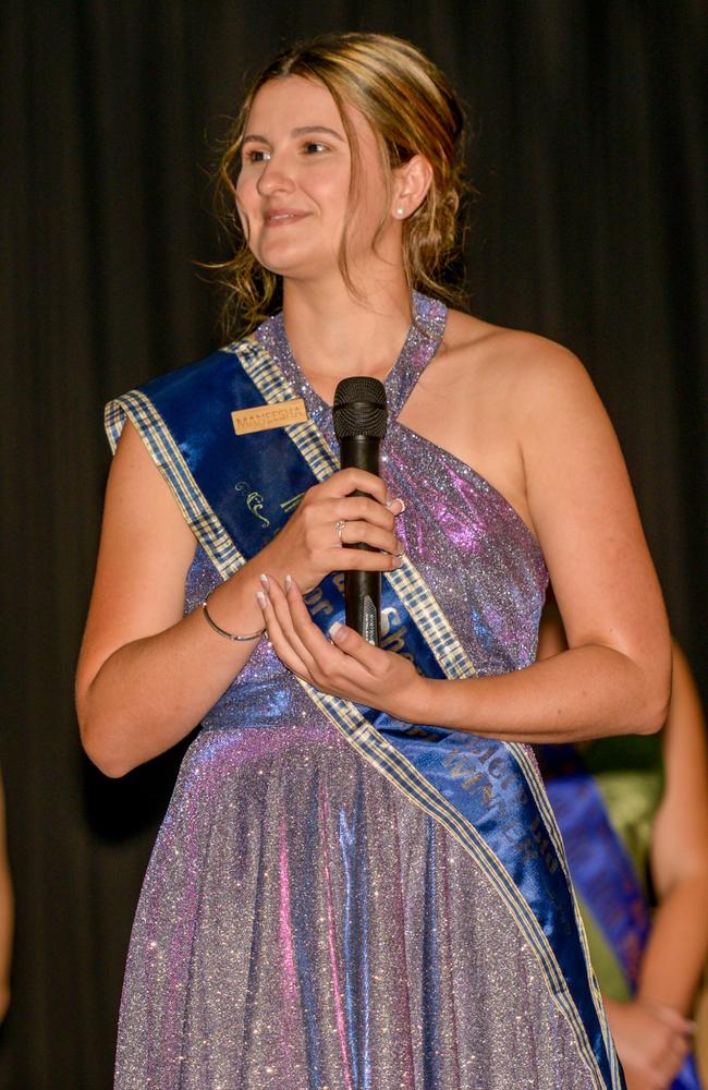 Maneesha Davis (Maclean showgirl finalist) giving her speech at the zone 1 and 2 finals at the Lismore Workers Club for the Sydney AgShow Young Woman 2022.