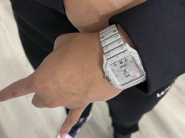 Palesoo flashinf his watch on social media...