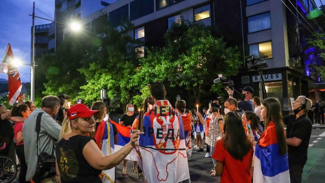 Serbian protesters outside the immigration facility.