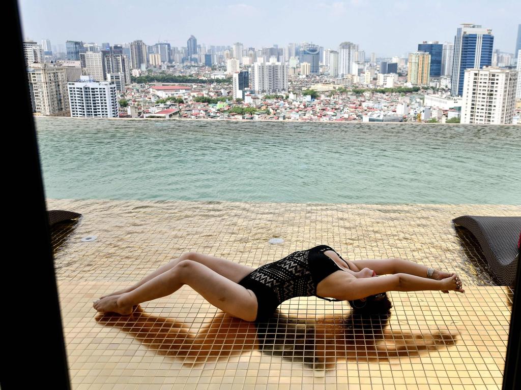 The gold-plated infinity pool. Picture: Manan Vatsyayana/AFP