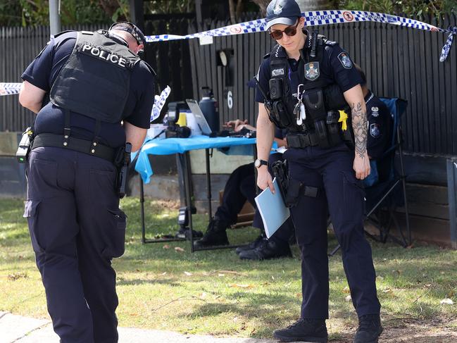 Police investigate a stabbing at Packett Crescent, Loganlea. Picture: Liam Kidston