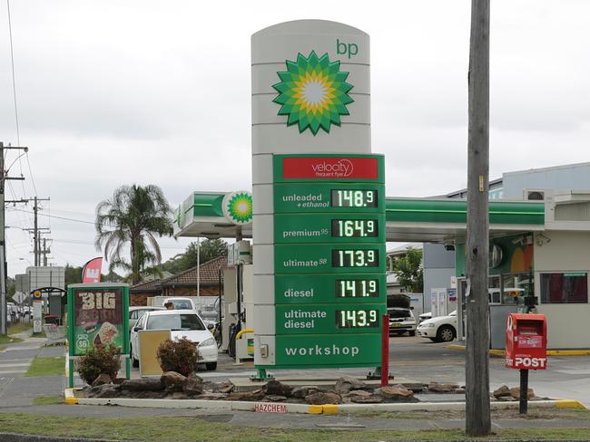 Service station on the corner of Ocean Beach Road and Rawson Road Woy Woy on Tuesday March 13. Picture: AAP image/ Mark Scott