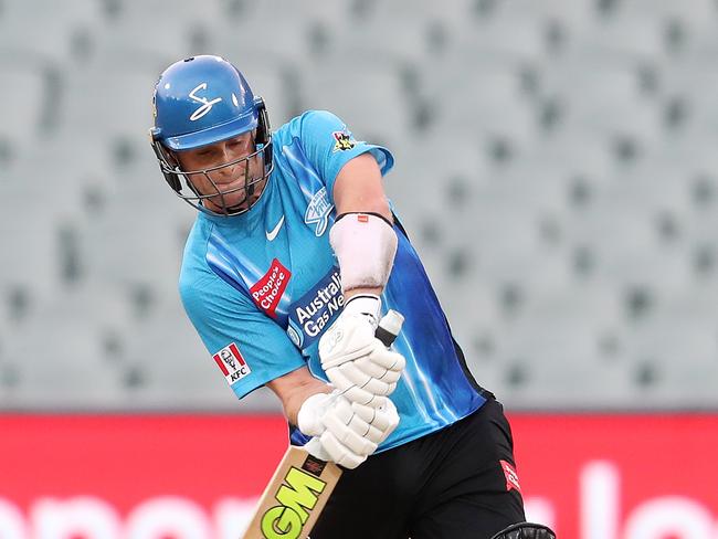 ADELAIDE, AUSTRALIA - JANUARY 17:  Ian Cockbain of the Strikers during the Men's Big Bash League match between the Adelaide Strikers and the Sydney Sixers at Adelaide Oval, on January 17, 2022, in Adelaide, Australia. (Photo by Sarah Reed/Getty Images)