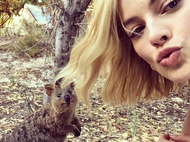 Margot Robbie with a Quokka on Rottnest Island. Source: Instagram.