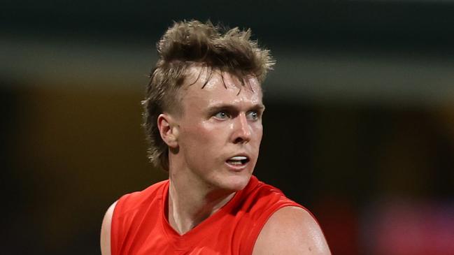 SYDNEY, AUSTRALIA - AUGUST 24: James Jordon of the Swans during the round 24 AFL match between Sydney Swans and Adelaide Crows at Sydney Cricket Ground on August 24, 2024 in Sydney, Australia. (Photo by Jason McCawley/AFL Photos/via Getty Images)