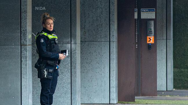 Police at the scene of the Southbank apartment complex. Picture: NCA NewsWire / Sarah Matray