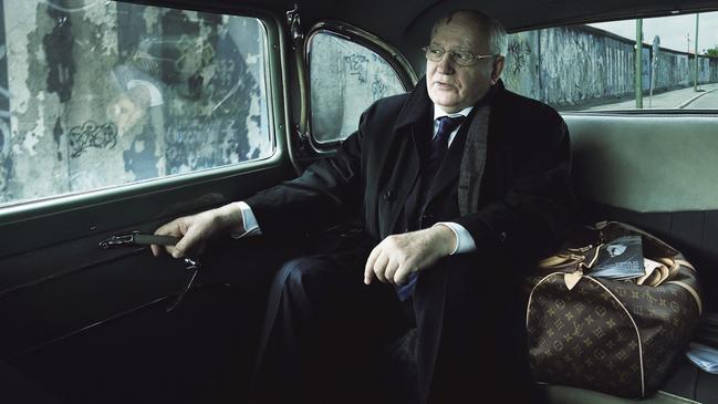 Mikhail Gorbachev appears in a 2007 ad campaign for the French luxury label Louis Vuitton with the Berlin Wall in the background.