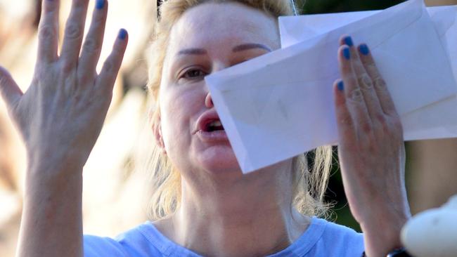 Alice Evans showed off her ringless finger outside her home in LA. Picture: Splash News/Media Mode