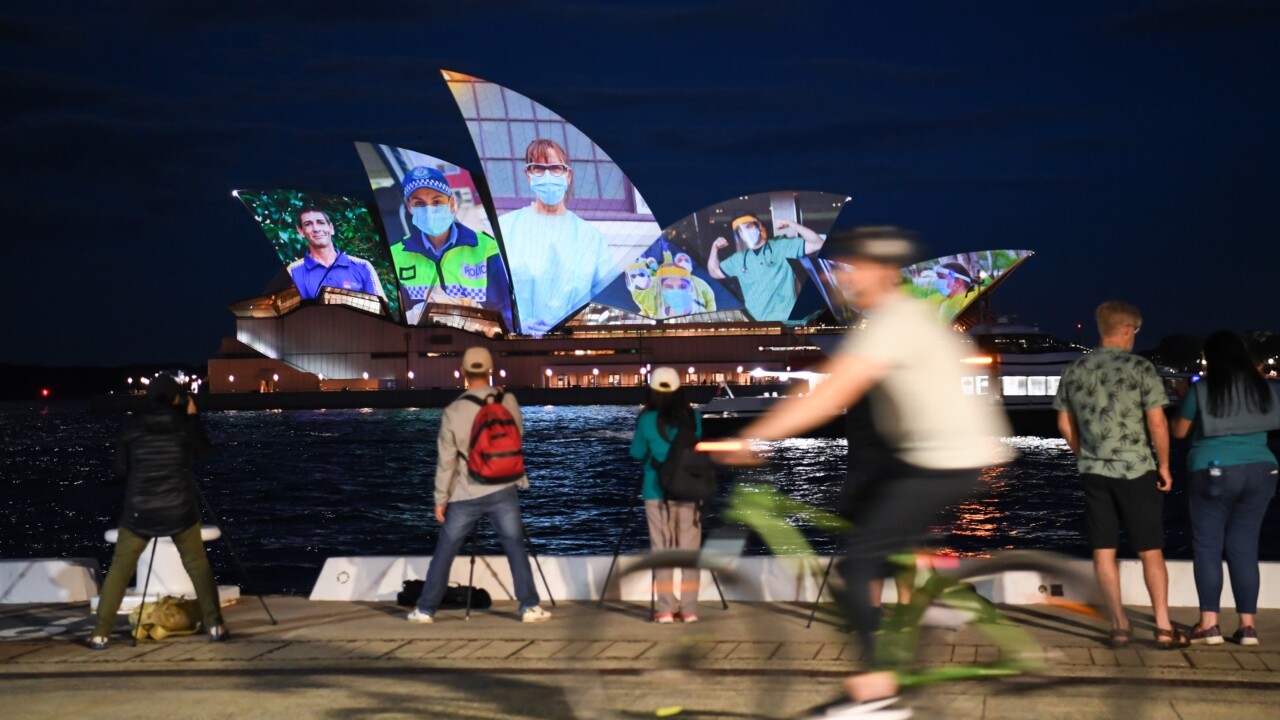 Minns sent a 'deliberate' message by not using Opera House lights to commemorate coronation