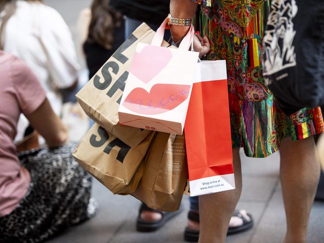 SYDNEY, AUSTRALIA - NCA NewsWirePhotos - Wednesday, 24 April 2024:FEDERAL BUDGET GENERICSShoppers pictured at Pitt Street Sydney Picture: NCA NewsWire  / Monique Harmer