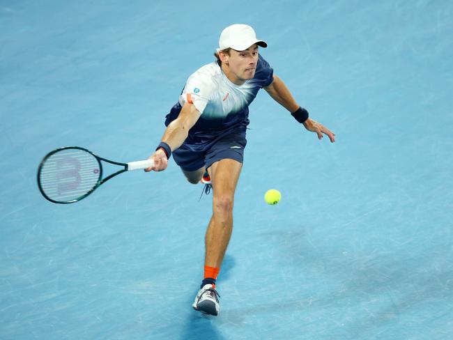 MELBOURNE, JANUARY 22, 2025: 2025 Australian Open Tennis, day eleven. Alex de Minaur (AUS) in action against Jannik Sinner (ITA) during their quarterfinal singles match on Rod Laver Arena. Picture: Mark Stewart