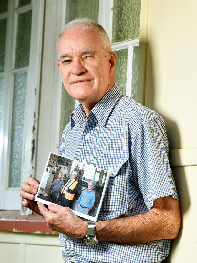 Retired railway veteran sheds light on old rail site