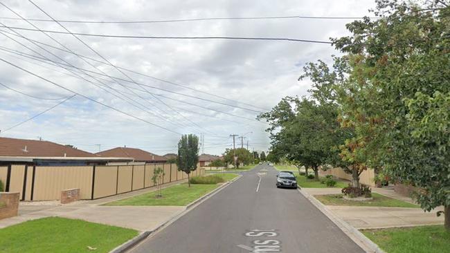 Emergency services were called to an Adams Street, St Albans address after a man in his 30s suffered a stab wound to his back about 8pm. Picture: Google Maps