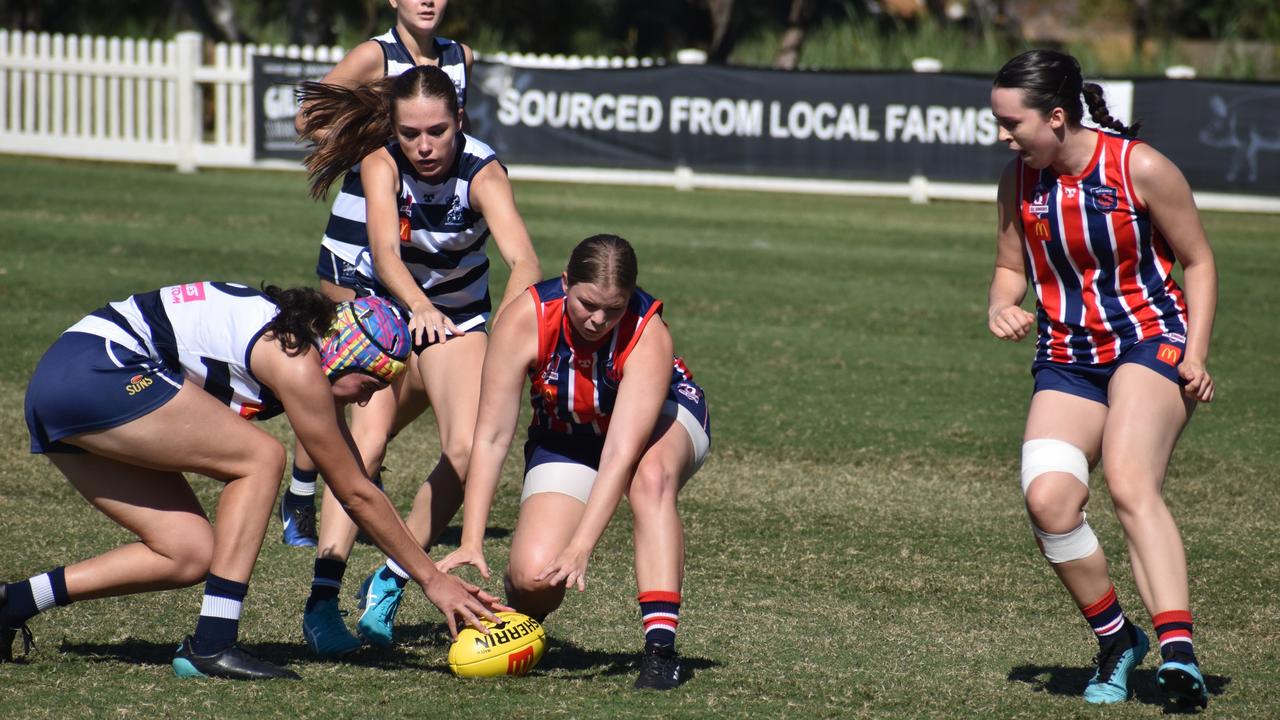 AFL SEQ Under 17 Girls Div 1 Footy Plus Mt Gravatt And MOrningside Div ...